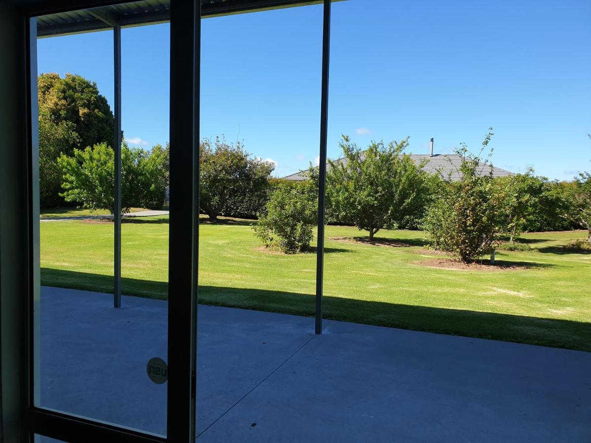 Appartamento Peace And Tranquility Awaits - One Tree Point Ruakaka Esterno foto